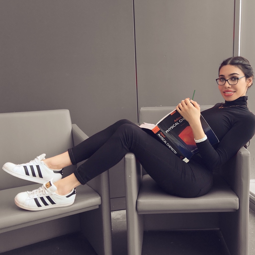 Adidas Sneakers